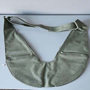 Sash Saje Green - Vegan Leather - Womens Crossbody / Sling / Travel Bag